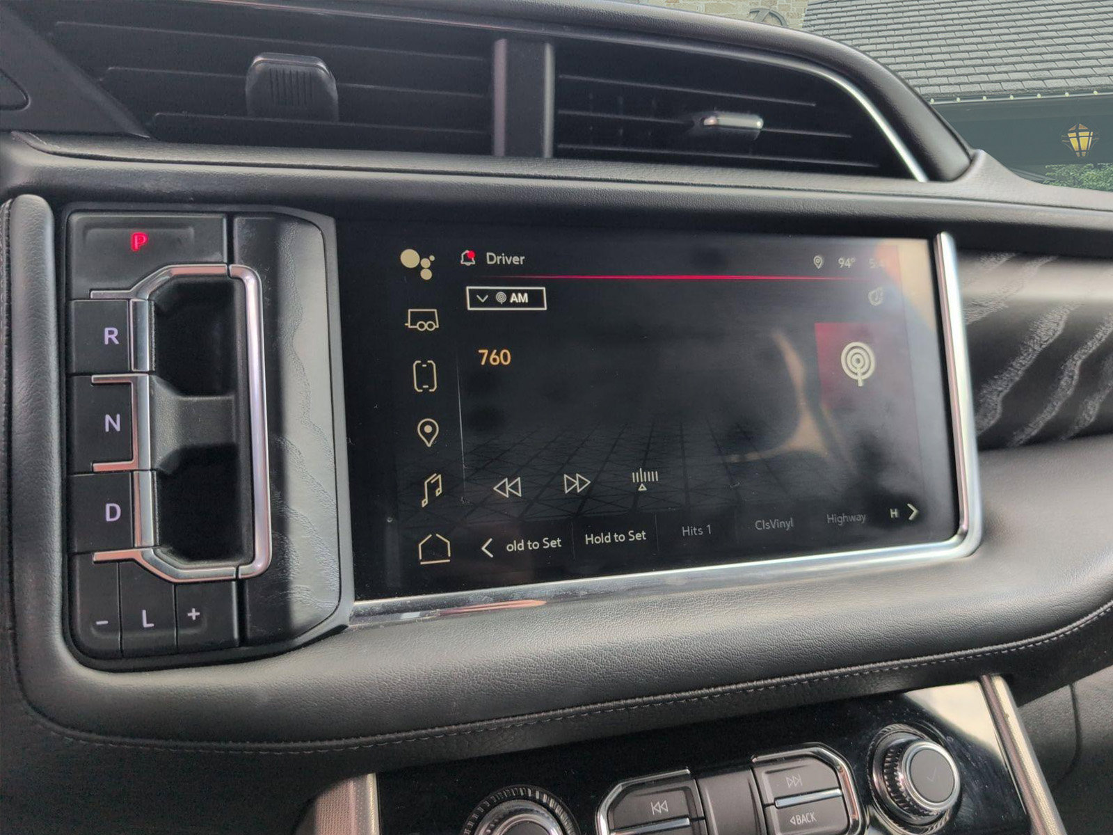 Used 2022 GMC Yukon Denali AWD/4WD image 13
