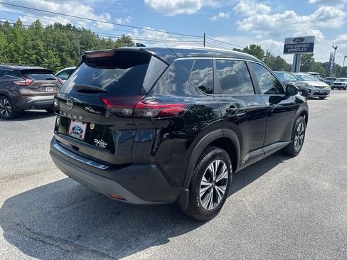 Used 2023 Nissan Rogue SV w/ SV Premium Package AWD/4WD image 5