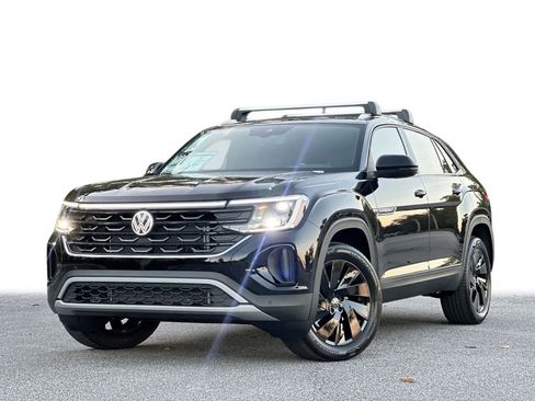 New 2026 Volkswagen Atlas Cross Sport SE image 1