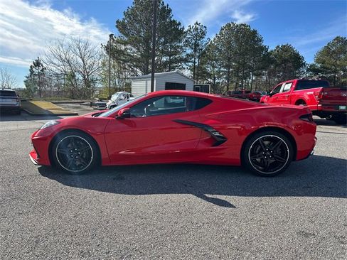 Used 2024 Chevrolet Corvette Stingray Preferred Cpe w/ 2LT image 4