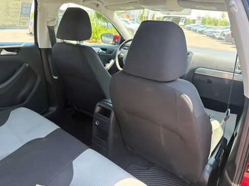 Used 2017 Volkswagen Jetta S FWD image 14