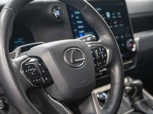 Certified 2024 Lexus GX 550 image 21