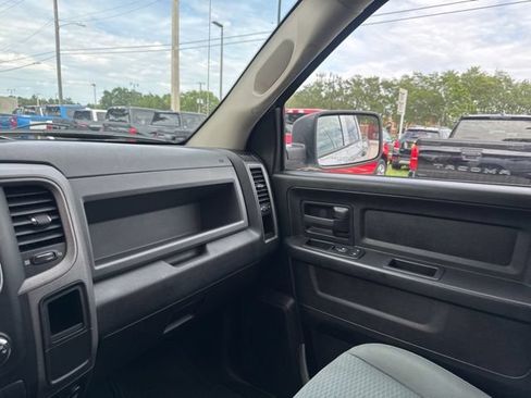 Used 2015 RAM 1500 Express AWD/4WD image 27