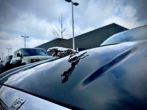 Used 2005 Jaguar XJ Vanden Plas Super V8 image 10