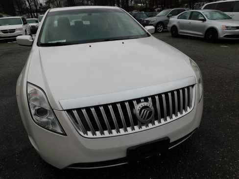 Used 2010 Mercury Milan Premier image 2