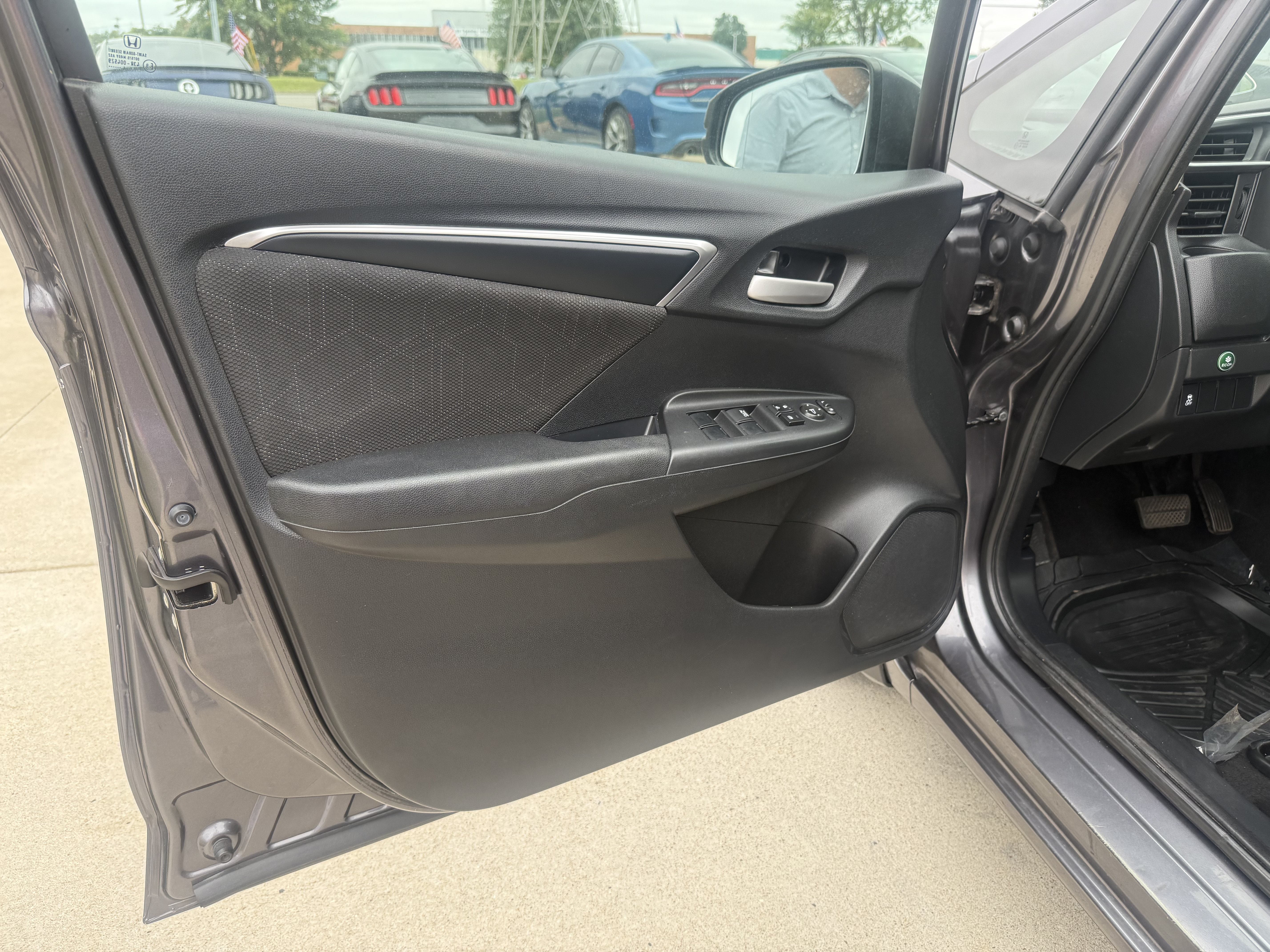 Used 2015 Honda Fit EX-L image 19