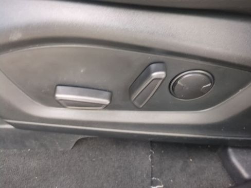 Used 2022 Ford Explorer ST w/ Equipment Group 401A image 17