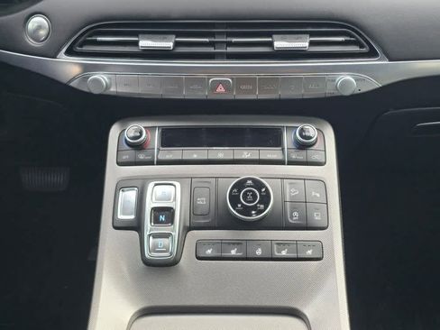 Used 2020 Hyundai Palisade Limited image 13