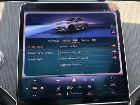 Used 2023 Mercedes-Benz EQE 350+ 4MATIC SUV w/ Exclusive Trim Package image 31