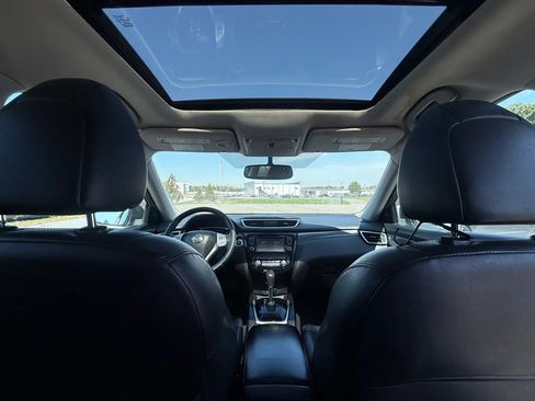 Used 2016 Nissan Rogue SL w/ SL Premium Package image 23