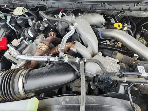 Used 2024 Ford F250 Lariat AWD/4WD image 31