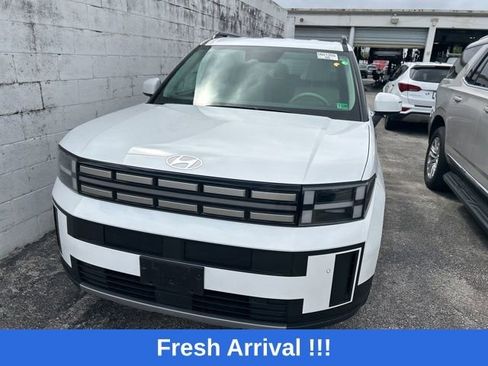 Used 2024 Hyundai Santa Fe SEL image 4