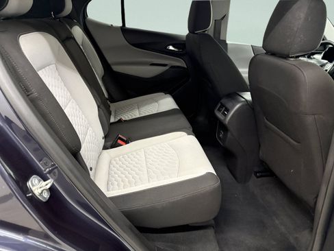 Used 2019 Chevrolet Equinox LT FWD image 23