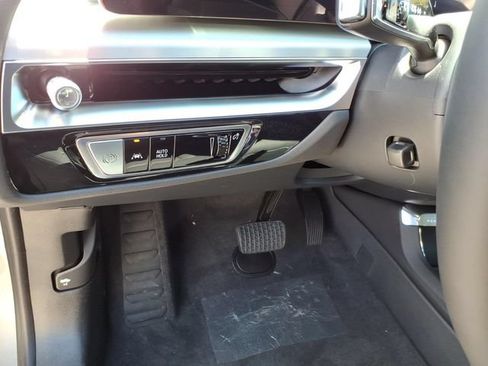 New 2026 Cadillac Lyriq Sport w/ LPO, ONYX Package AWD/4WD image 28