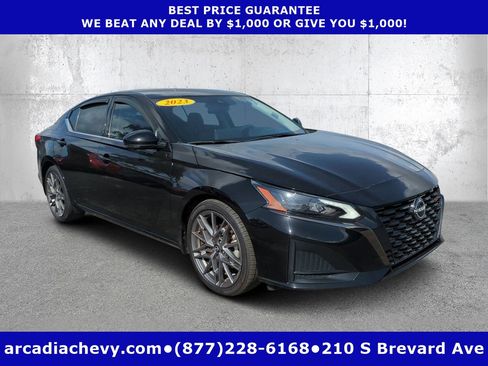 Used 2023 Nissan Altima 2.0 SR image 1