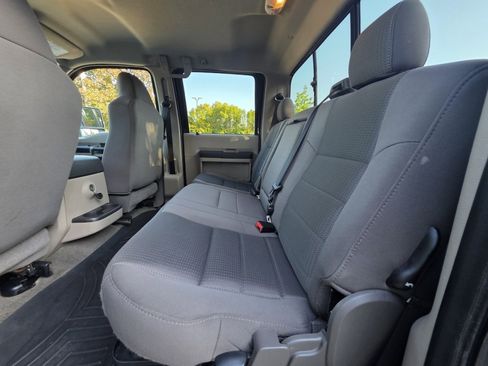 Used 2009 Ford F250 XLT image 12