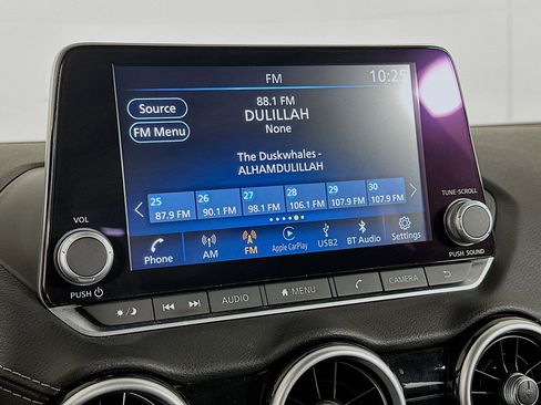 Used 2025 Nissan Sentra SV image 21