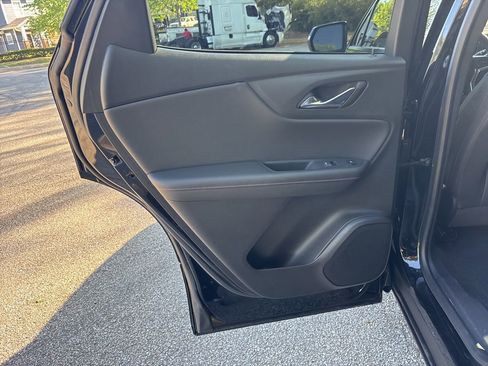 Used 2025 Chevrolet Blazer RS w/ Driver Confidence II Package image 12