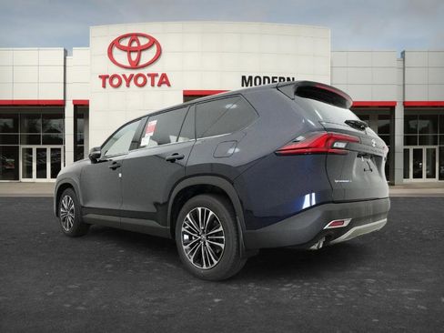 New 2026 Toyota Grand Highlander AWD Hybrid image 13
