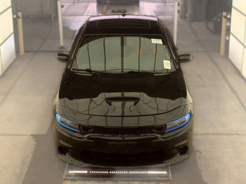 Used 2019 Dodge Charger R/T w/ Driver Confidence Group RWD image 2