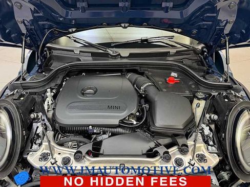 Used 2025 MINI Cooper 2-Door Hardtop FWD image 10