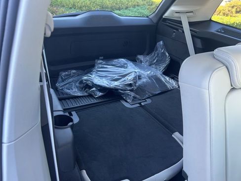New 2026 Volvo XC90 B6 Ultra w/ Protection Package AWD/4WD image 38
