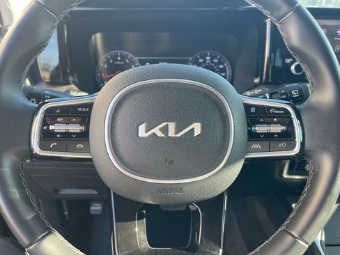 Used 2022 Kia Sorento S AWD/4WD image 18