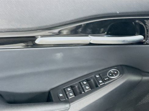 Used 2025 Kia Seltos S image 15