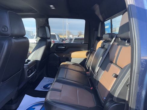 Used 2022 Chevrolet Silverado 2500 High Country image 33
