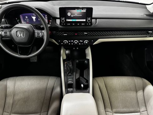 Used 2024 Honda Accord EX image 16