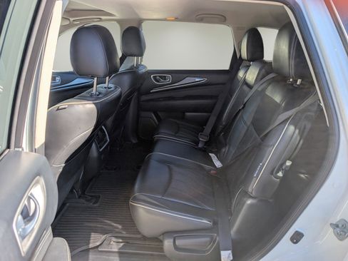 Used 2019 INFINITI QX60 Luxe w/ Essential Package image 11