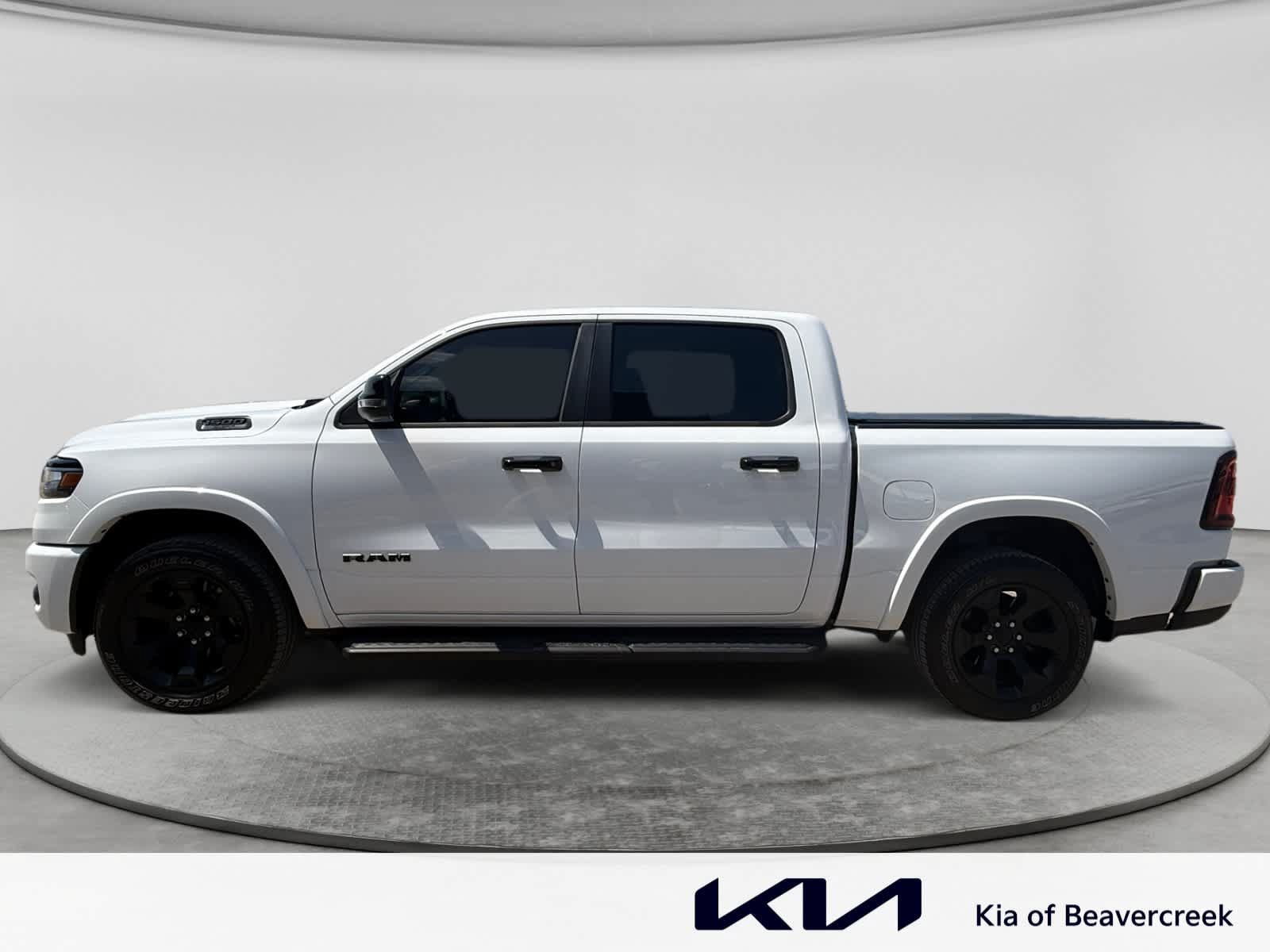 Used 2025 RAM 1500 Big Horn AWD/4WD image 8