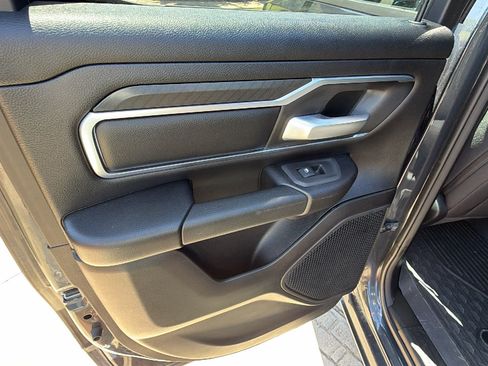 Used 2025 RAM 1500 Big Horn AWD/4WD image 21