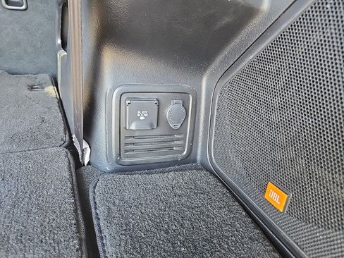 Used 2020 Toyota 4Runner Limited image 43