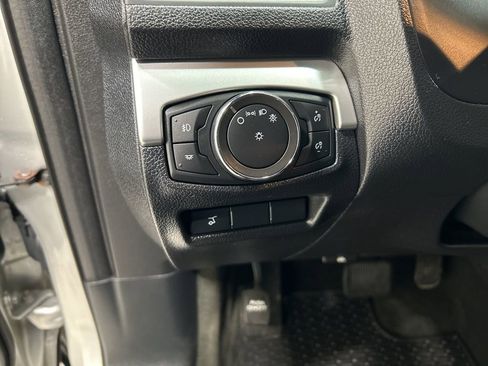 Certified 2017 Ford Explorer XLT w/ Equipment Group 202A image 11