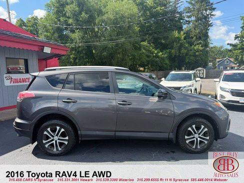 Used 2016 Toyota RAV4 LE AWD/4WD image 8