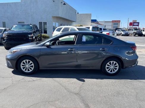 Used 2023 Kia Forte LX FWD image 6