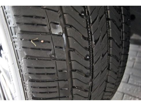 Used 2025 Cadillac Escalade Sport Platinum AWD/4WD image 32
