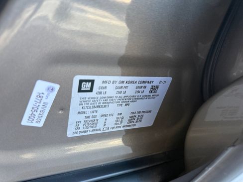 Used 2021 Chevrolet Trax LT w/ Sport Edition FWD image 22
