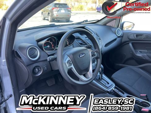 Used 2019 Ford Fiesta SE FWD image 39