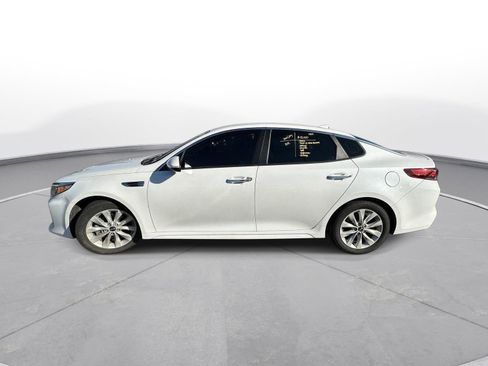 Used 2018 Kia Optima S image 11