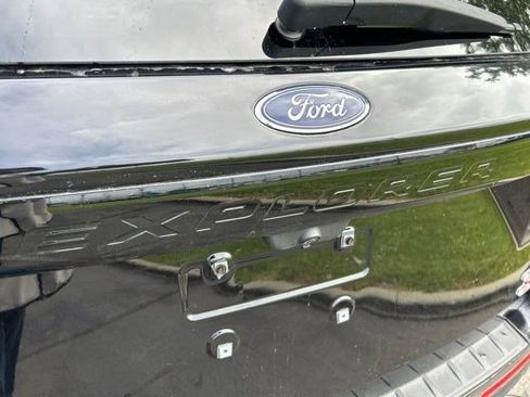 Used 2022 Ford Explorer ST w/ ST Street Pack AWD/4WD image 61