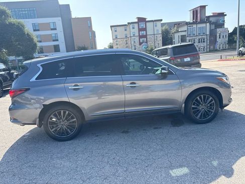 Used 2020 INFINITI QX60 Luxe w/ Edition 30 Essential Package FWD image 6