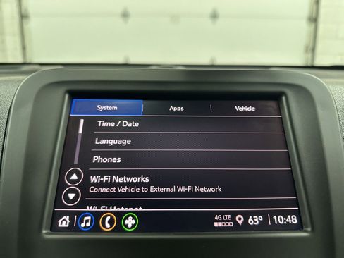 Used 2022 Chevrolet Equinox LS image 31