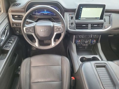 Used 2023 Chevrolet Tahoe Z71 w/ Luxury Package image 15