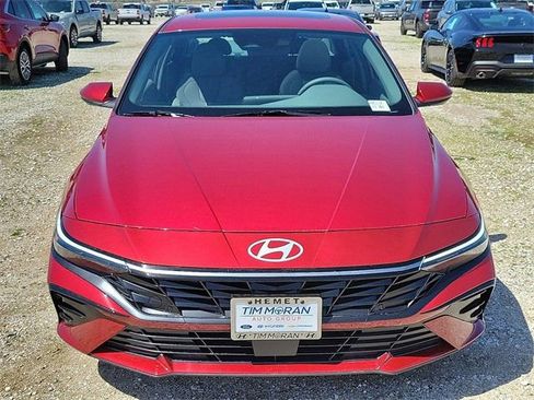 New 2025 Hyundai Elantra Sport image 21