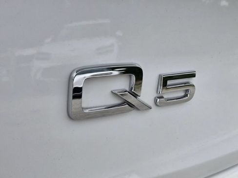 Used 2021 Audi Q5 2.0T Premium w/ Convenience Package AWD/4WD image 26