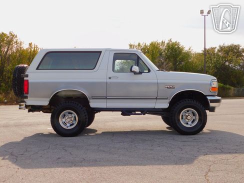 Used 1995 Ford Bronco image 31