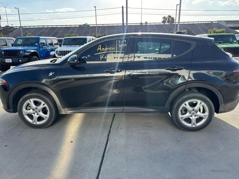 Used 2023 Dodge Hornet GT image 3