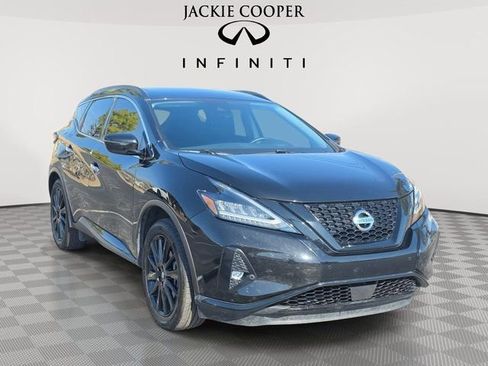 Used 2022 Nissan Murano SV w/ SV Midnight Edition Package image 3
